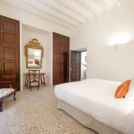 Aparthotel Ca'n Puig De *
